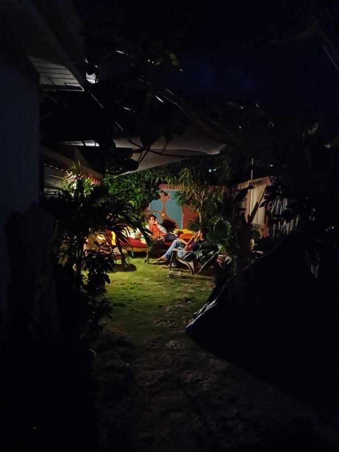 La Cabane D'Artiste Cul de Sac Buitenkant foto